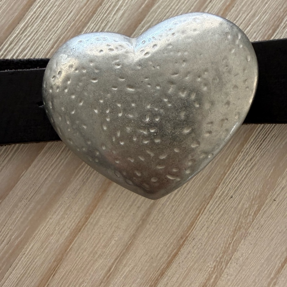 Lucky Brand Black Leather Belt with Silver Heart - Picture 2 of 5
